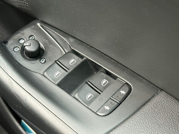 Used Audi Q3 2011 for sale - 76246925: Photo 22