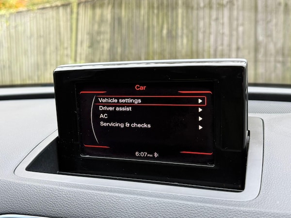 Used Audi Q3 2011 for sale - 76246925: Photo 26