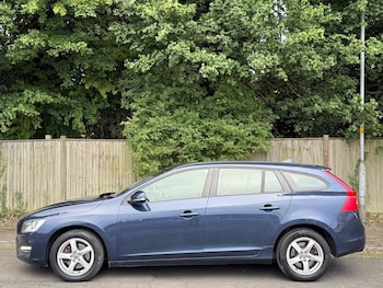 Used Volvo V60 2014 for sale - 75928193: Photo