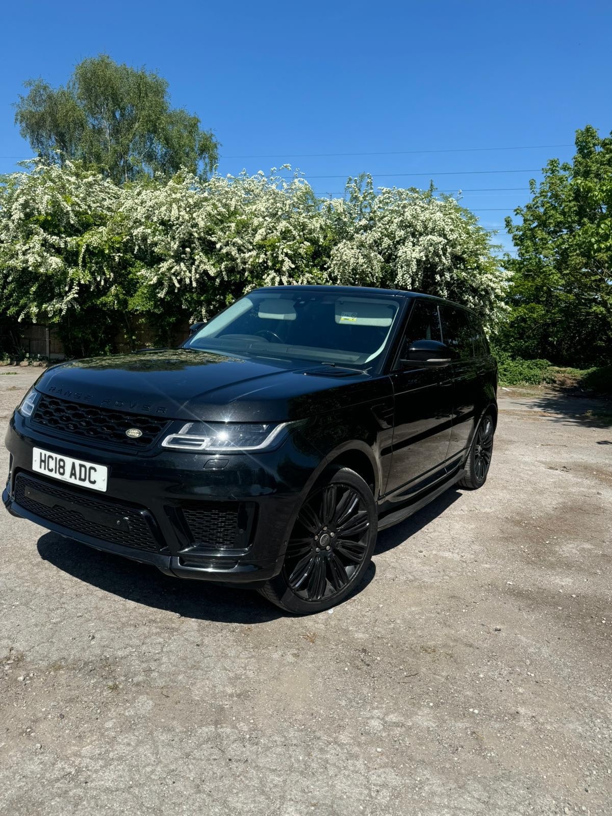 Used Land Rover Range Rover Sport 2018 for sale - 76969331: Photo 1