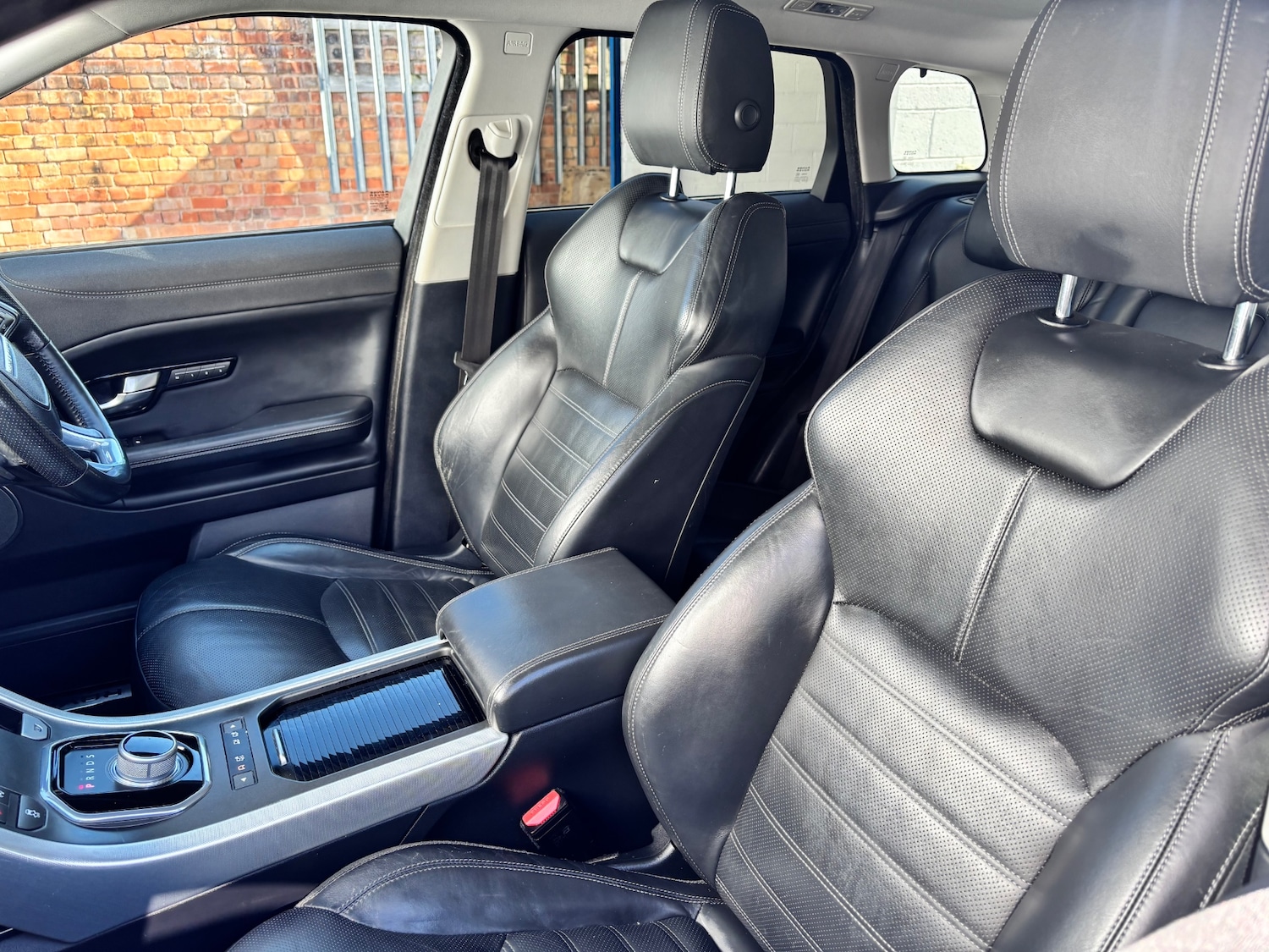 Used Land Rover Range Rover Evoque 2015 for sale - 76554198: Photo 12