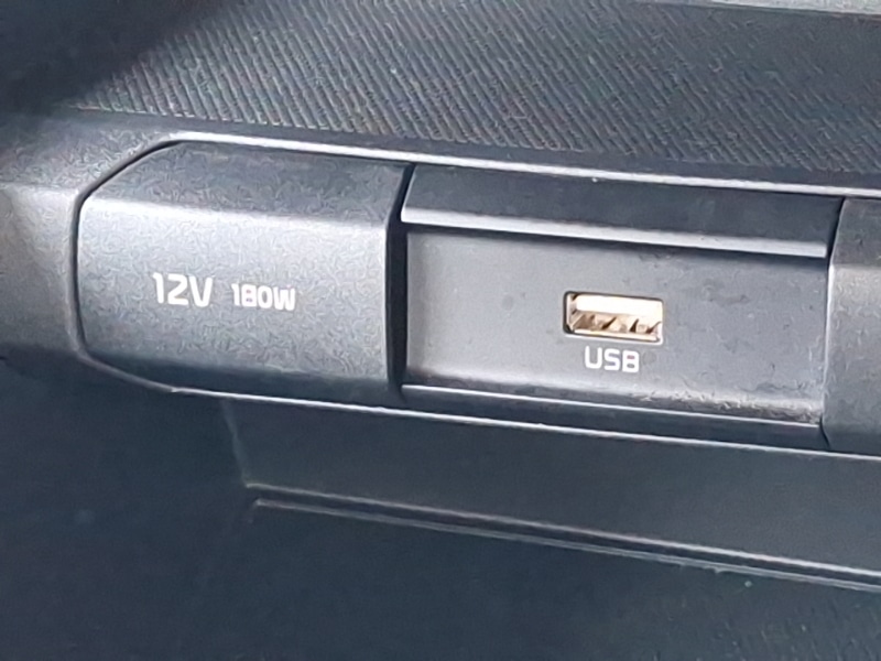 Used Kia Stonic 2023 for sale - 78169573: Photo 14