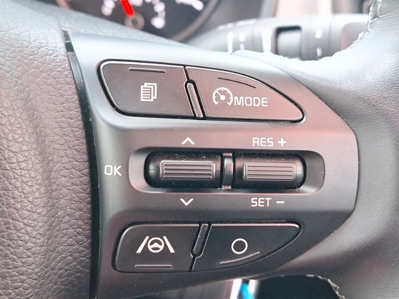 Used Kia Stonic 2023 for sale - 78169573: Photo 16