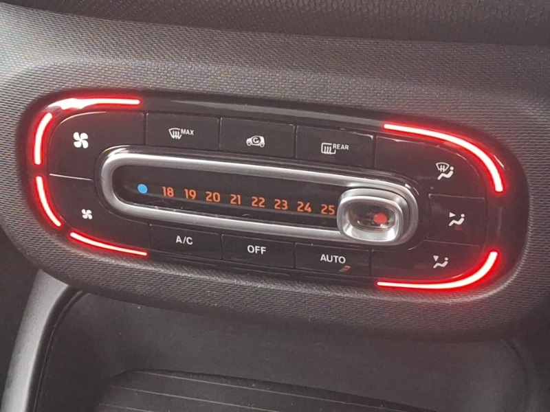 Used smart fortwo 2020 for sale - 77448910: Photo 15