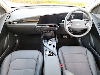 Used Kia Niro 2023 for sale - 77281568: Photo