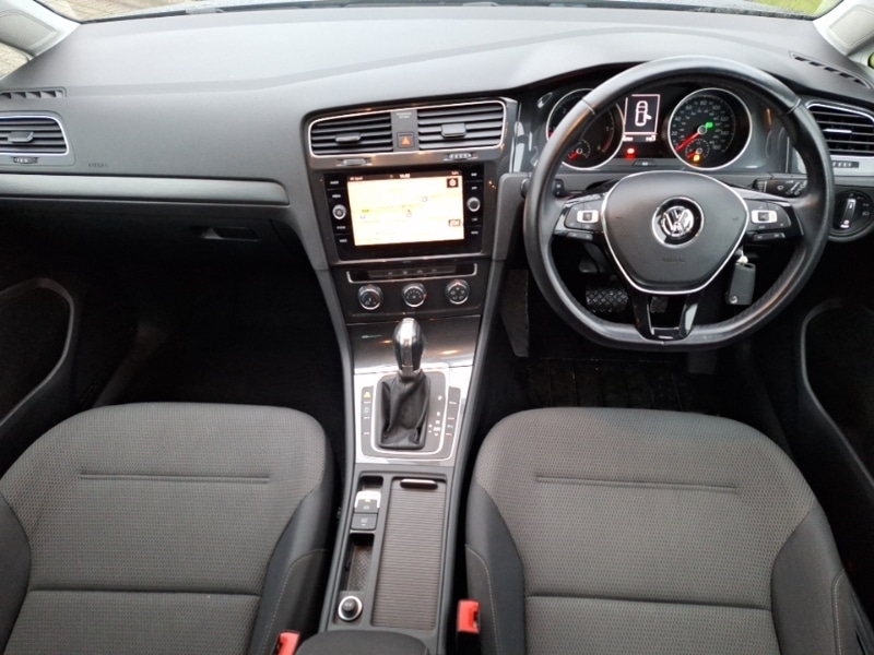 Used Volkswagen Golf 2019 for sale - 77405314: Photo 2