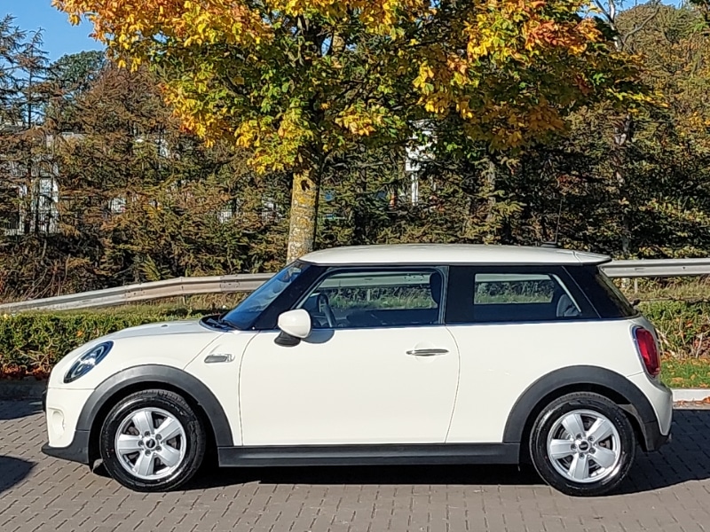 Used MINI Hatch 2019 for sale - 77065952: Photo 4
