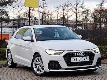 Used Audi A1 2019 for sale - 77682522: Photo