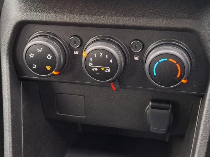 Used Dacia Sandero 2025 for sale - 77606002: Photo 15