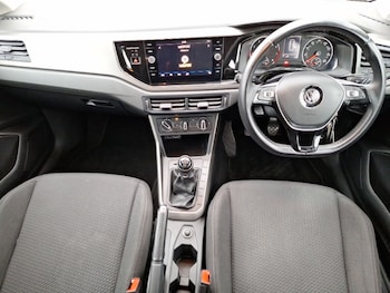 Used Volkswagen Polo 2019 for sale - 77717171: Photo