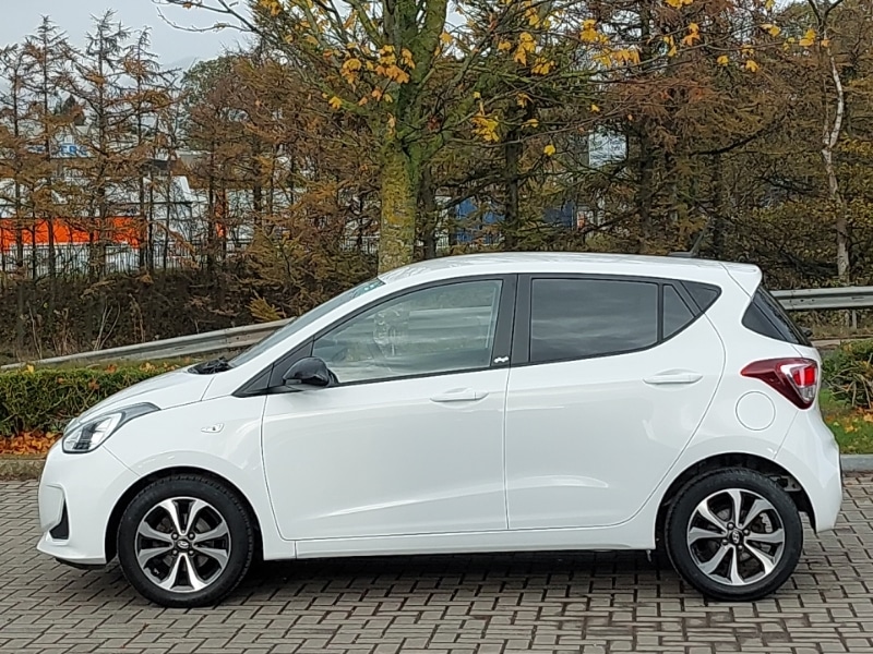 Used Hyundai i10 2019 for sale - 76427409: Photo 4