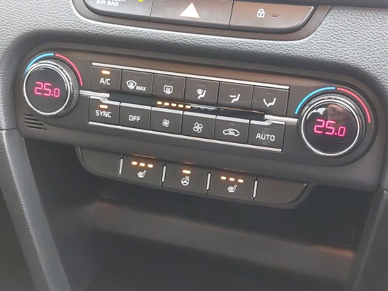 Used Kia XCeed 2025 for sale - 76309160: Photo 14