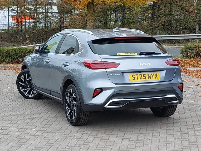 Used Kia XCeed 2025 for sale - 76309160: Photo 3