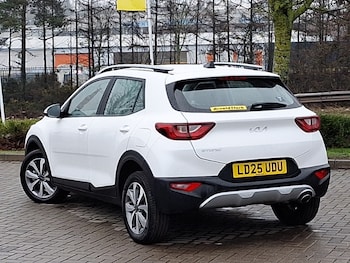 Used Kia Stonic 2025 for sale - 77563034: Photo