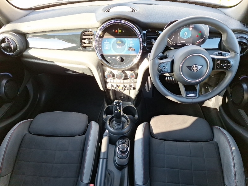 Used MINI Hatch 2023 for sale - 77761329: Photo 2