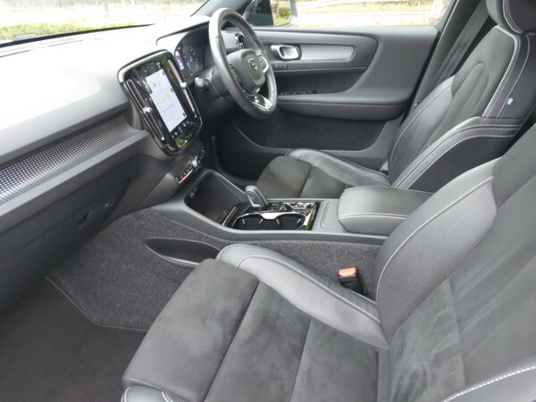 Used Volvo XC40 2020 for sale - 76183621: Photo 5