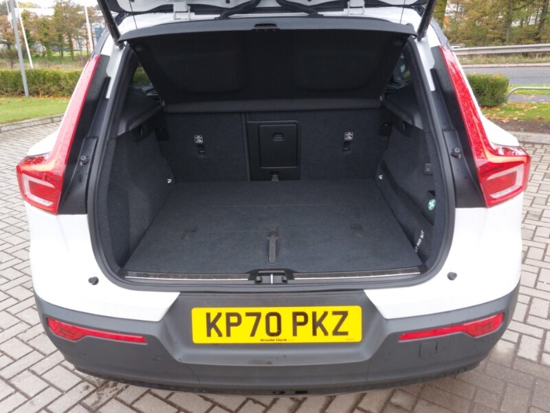 Used Volvo XC40 2020 for sale - 76183621: Photo 8