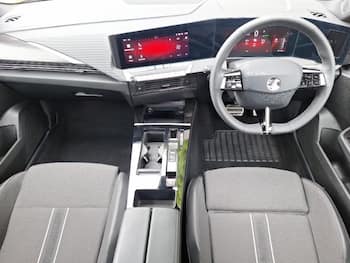 Used Vauxhall Astra 2024 for sale - 79647614: Photo