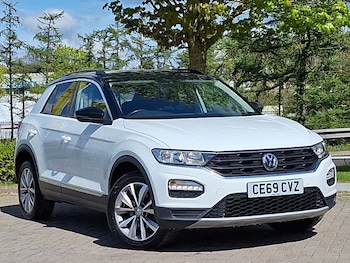 Used Volkswagen T-Roc 2019 for sale - 78546342: Photo