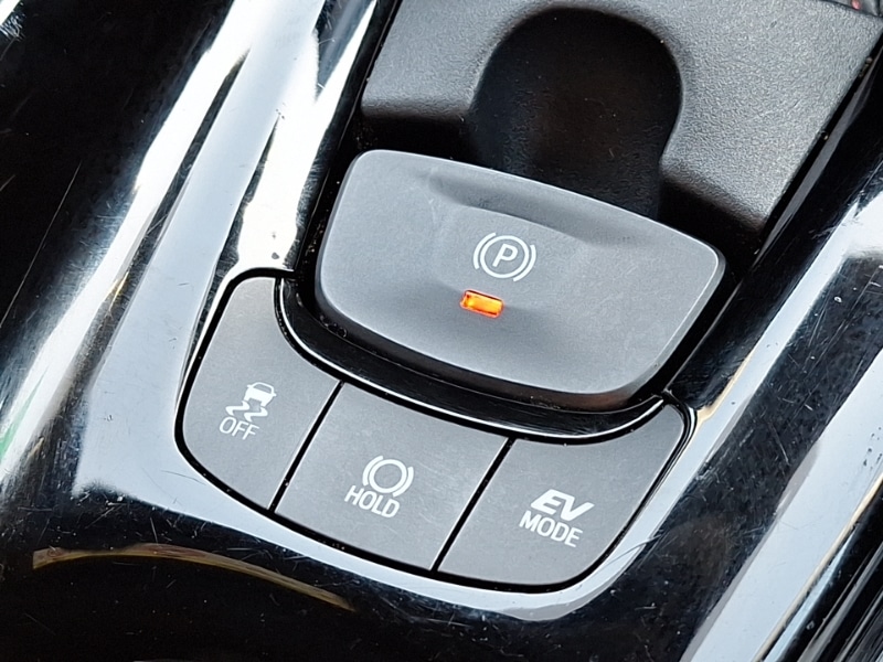 Used Toyota C-HR 2021 for sale - 77947822: Photo 17