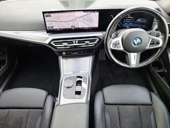 Used BMW 3 Series 2024 for sale - 79420413: Photo