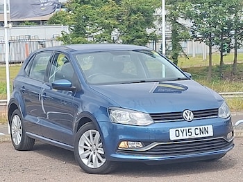 Used Volkswagen Polo 2015 for sale - 79356468: Photo