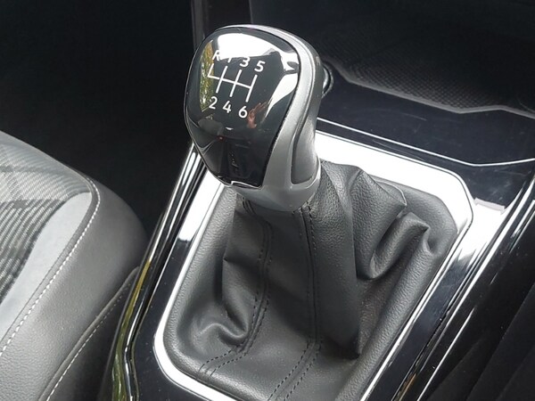 Used Volkswagen T-Roc 2022 for sale - 76108291: Photo 17