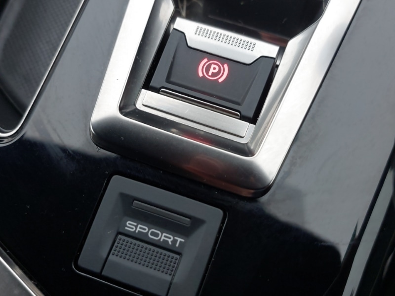 Used Peugeot 3008 2020 for sale - 76556511: Photo 16