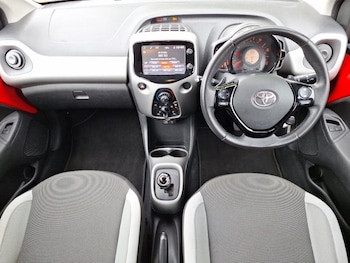 Used Toyota AYGO 2018 for sale - 78634900: Photo