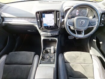 Used Volvo XC40 2020 for sale - 78480328: Photo