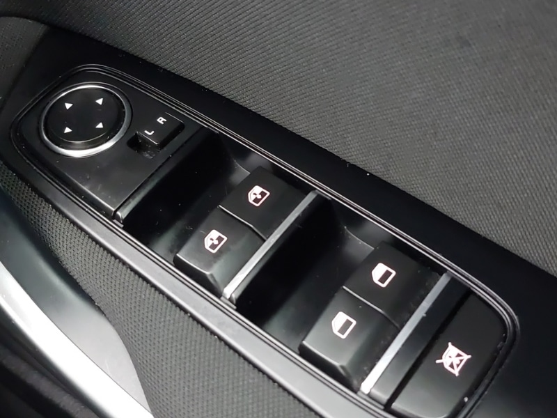 Used Kia XCeed 2023 for sale - 76478748: Photo 19