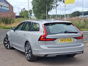 Used Volvo V90 2025 for sale - 79573395: Photo