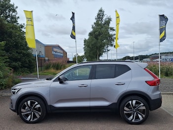 Used Volvo XC40 2025 for sale - 79573409: Photo