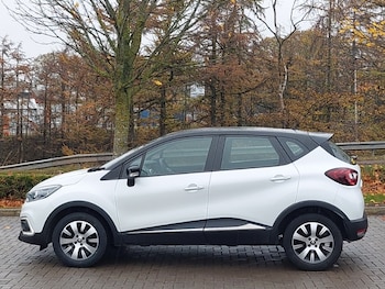 Used Renault Captur 2018 for sale - 76478771: Photo