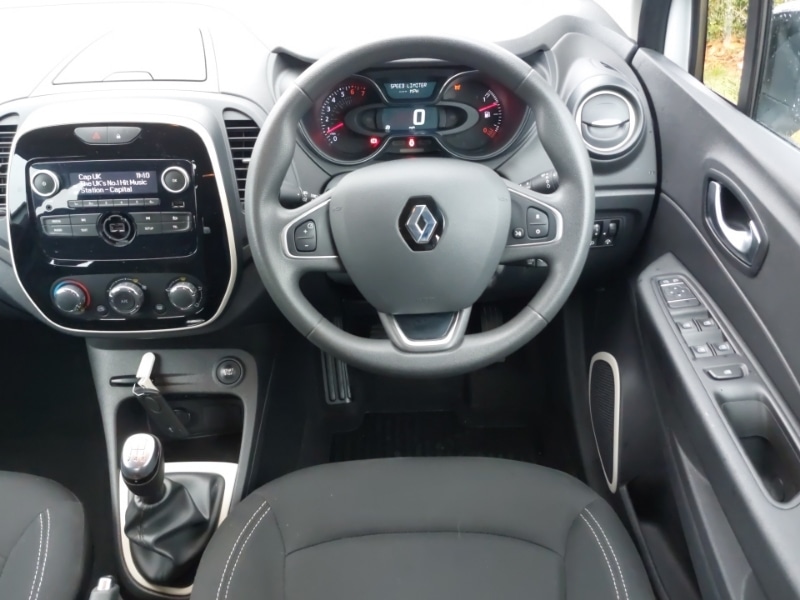 Used Renault Captur 2018 for sale - 76478771: Photo 7