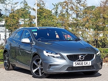 2018 - T2 [122] R DESIGN 5dr