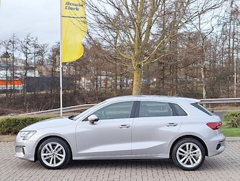 Used Audi A3 2023 for sale - 77682525: Photo