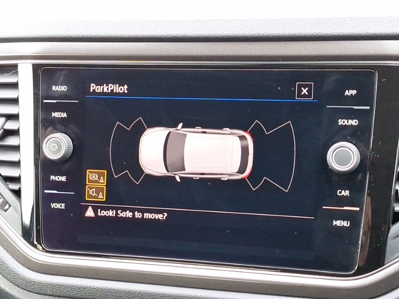 Used Volkswagen T-Roc 2019 for sale - 76932504: Photo 11