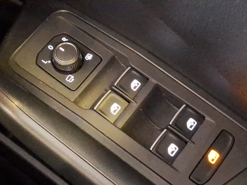 Used Volkswagen T-Roc 2019 for sale - 76932504: Photo 19