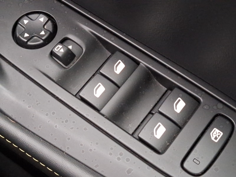 Used Peugeot 208 2022 for sale - 77034765: Photo 19