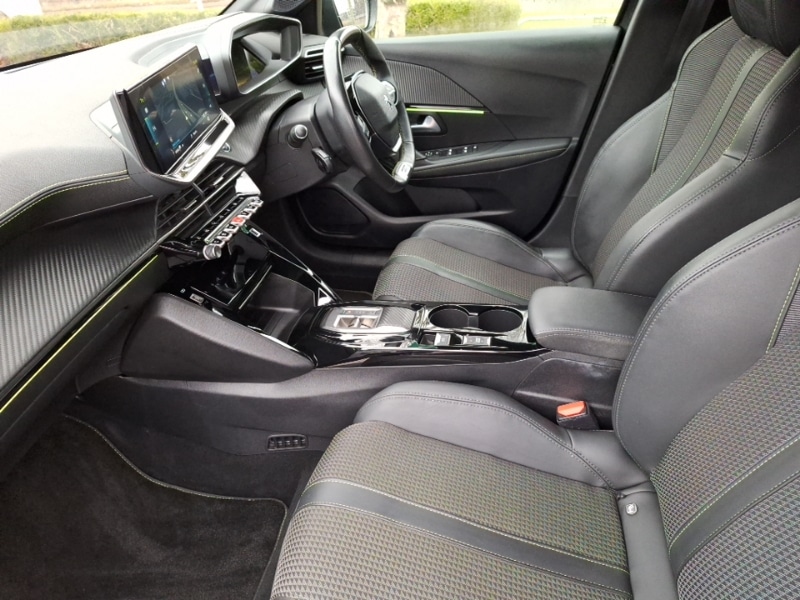 Used Peugeot 208 2022 for sale - 77034765: Photo 5