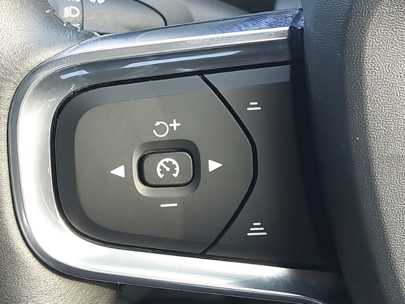 Used Volvo XC40 2019 for sale - 76052929: Photo 18