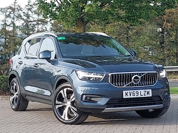 Volvo - XC40