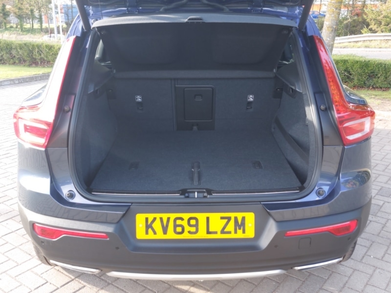 Used Volvo XC40 2019 for sale - 76052929: Photo 8