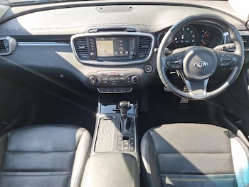 Used Kia Sorento 2017 for sale - 78704047: Photo