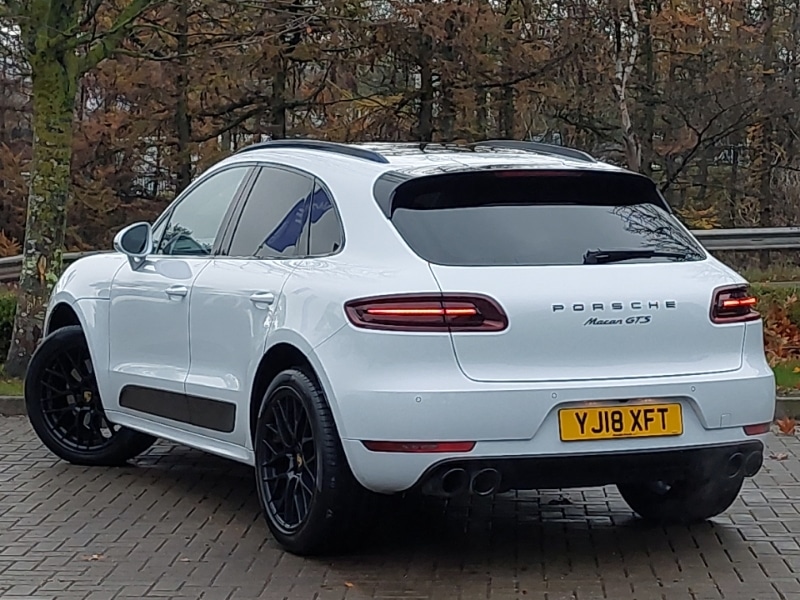 Used Porsche Macan 2018 for sale - 76566833: Photo 3