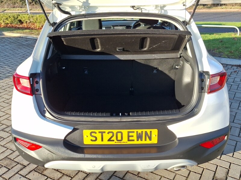 Used Kia Stonic 2020 for sale - 76696090: Photo 8