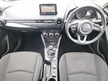 Used Mazda Mazda2 2018 for sale - 77922454: Photo