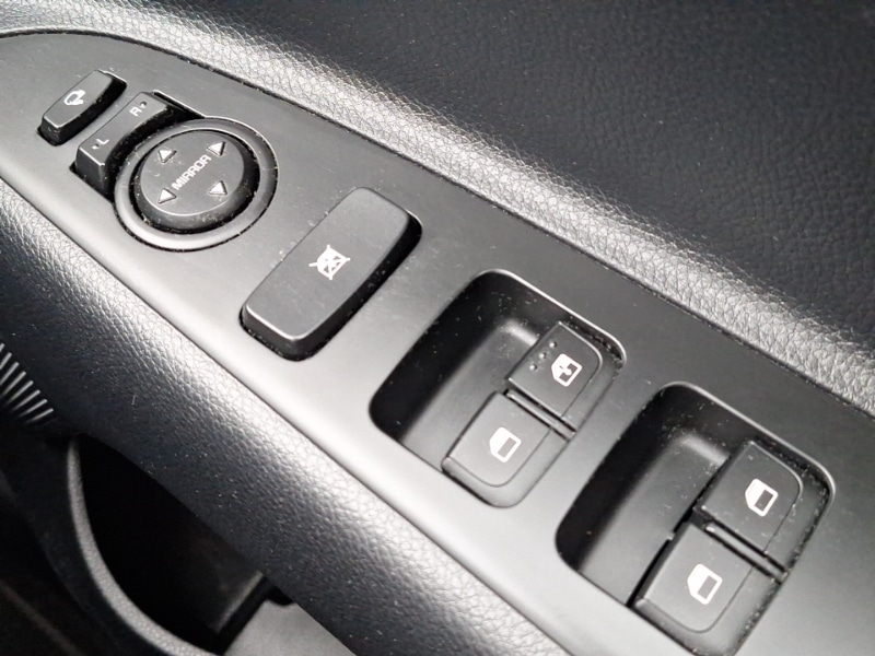 Used Kia Rio 2023 for sale - 76763757: Photo 18