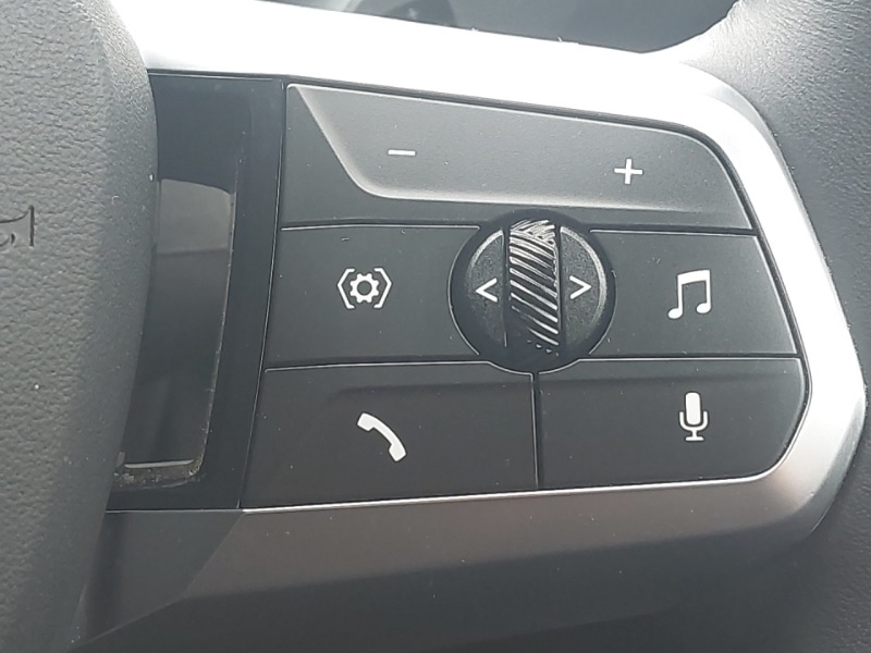 Used BMW iX2 2024 for sale - 76834402: Photo 17